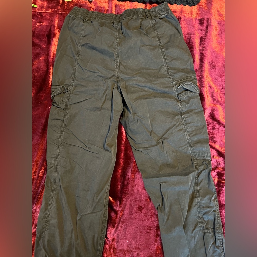 Black Cargo Joggers! Size medium | Stretchy material